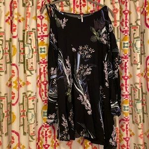Free People cold shoulder tunic